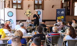 Bilim Kafe'de yapay zeka konuşuldu