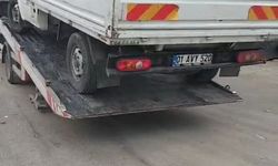 Ters yöne girip kadın şoföre hakaret etti, ehliyetsiz çıktı