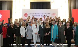 Bakan Göktaş, koruyucu aileler ve Gönül Elçileriyle buluştu