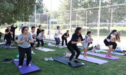 Kadınlar güne sporla başlıyor