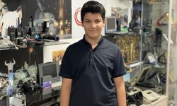 15 Yaşında Osmanlı’yı Sosyal Medyada Anlatıyor