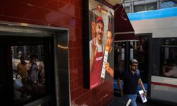Ünlüler Dönerciye Akın Etti! Gerçek Sandılar