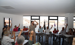 Emek Kafe’de Kıdemli Vatandaşlara Özel Kurslar