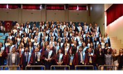 ESOGÜ Diş Hekimliği Fakültesi 2025 Mezunlarını Verdi