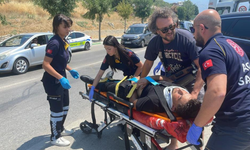 Motosikletinin kontrolünü kaybeden sürücü, kaza yaptı