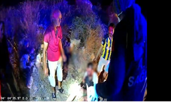 Ayağı janta sıkışan motosiklet sürücüsünü itfaiye kurtardı