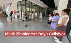 Çocuklar hem öğreniyor hem eğleniyor