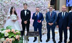 Vali Hüseyin Aksoy, Genç Çiftin Nikah Şahidi Oldu