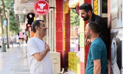 Çavuşoğlu, İstiklal Caddesi’nde otobüs yolu uygulamasını inceledi
