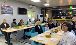 Beyaz Kalpler’de mezuniyet sevinci