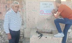 Söke’de bazı halk çeşmelerine "Su içilemez" uyarısı yapıldı.