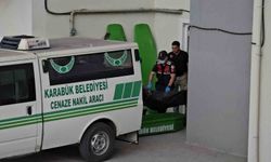 Cezaevinden izinli çıkıp, eşinin evini ateşe verdi