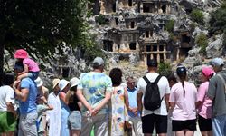 Antalya turizmde rekor tazeledi