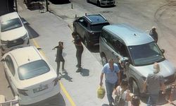 Uçan tekmeli ve bıçaklı kavga: 2 yaralı