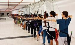 Sporcular okçuluk antrenmanlarına devam ediyor