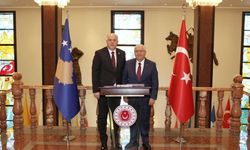 Bakan Güler, Kosova Bölgesel Kalkınma Bakanı Damka ile buluştu