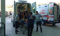 Araçlar kafa kafaya çarpıştı: 13 yaralı