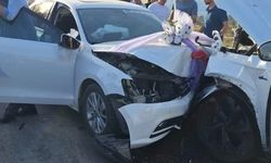 Düğün konvoyunda kaza: 1' ağır 6 yaralı
