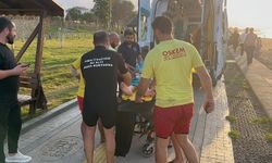 Çocuğu kurtarmak isterken dalgalara kapıldı