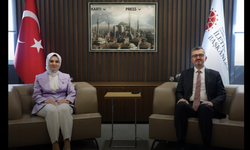 Aile ve Sosyal Hizmetler Bakanı Göktaş, İletişim Başkanlığını ziyaret etti