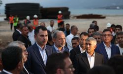 Bakan Kurum İskenderun Sahili'nde incelemeler yaptı