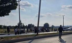 Otomobil direğe çarptı: 1 ölü