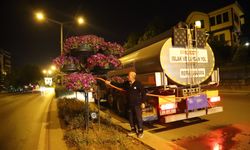 Gece mesaisiyle canlanıyorlar