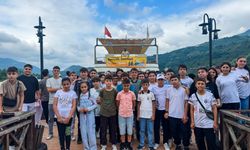 Petek genç kamp ve gezi programı yoğun katılımla sürüyor