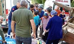 Traktör devrildi: Çok sayıda yaralı var