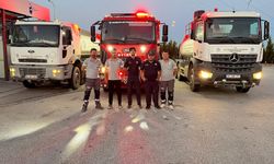 Büyükşehir ekipleri yangınla  mücadelede görev başında
