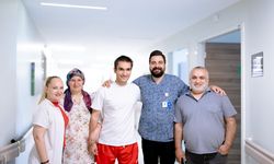 Motor kazası sonrası yatağa bağımlı kalır dendi, yürüyerek taburcu oldu