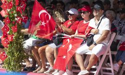 'İzmir, Türkiye Cumhuriyeti’ni var eden değerlerin kalesidir'