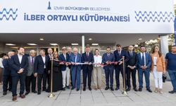 Prof. Dr. İlber Ortaylı kendi adını taşıyan kütüphaneyi açtı