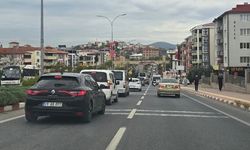 Okulların açılmasıyla trafik çilesi başladı