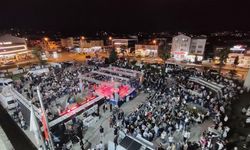 ‘Boks gecesi’ sporseverleri bir araya topladı