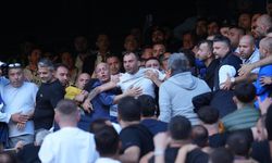 Fenerbahçe seçiminde tribünlerde gerginlik