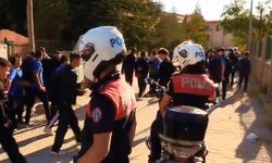Polis ekipleri okul çevrelerinde denetimlere devam ediyor