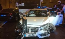 Alanya'da 8 araç birbirine girdi: 10 yaralı