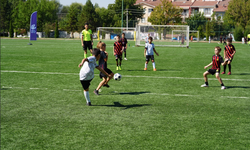 Mini Minikler Futbol Şenliği Başladı