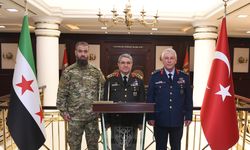 Genelkurmay Başkanı Bayraktaroğlu, Suriyeli Komutanı Kabul Etti