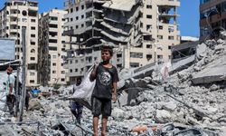 Gazze'de can kaybı 64 bin 718'e yükseldi