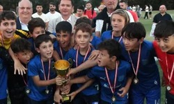 Minikler futbol şöleninde buluştu