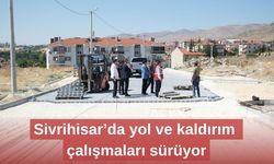 Sivrihisar’da yol ve kaldırım çalışmaları sürüyor