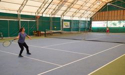 Kurtuluş Tenis Kupası Tüm Heyecanıyla Sürüyor