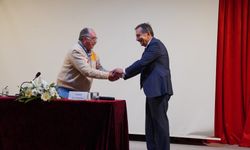 Yaver Zeytinoğlu’nun imza töreni gerçekleşti