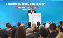 Bakan Tekin, "öğrenme güçlüğü etkinlik seti tanıtım programı"na katıldı