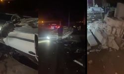 Mermer bloklara çarpan otomobilin sürücüsü yaralandı