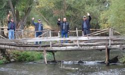 Köy sakinleri köprü istiyor