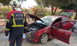 Seyir halindeki otomobilden dumanlar yükseldi