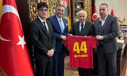 MHP lideri Devlet Bahçeli, YMS yönetimini kabul etti